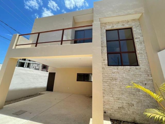 Casa en renta Calle 25, Sodzil Norte, Mérida, Yucatán, 97115, Mex