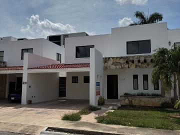 Casa en renta Calle 20, Ciudad Industrial, Mérida, Yucatán, 97288, Mex