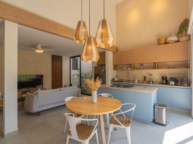 Casa en renta Calle 21, Mérida, Yucatán, 97310, México