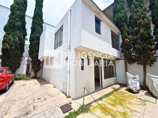 Casa en renta Calle 3 De Mayo, Santa Cruz De Arriba, Texcoco De Mora, Texcoco, Estado De México, 56130, México