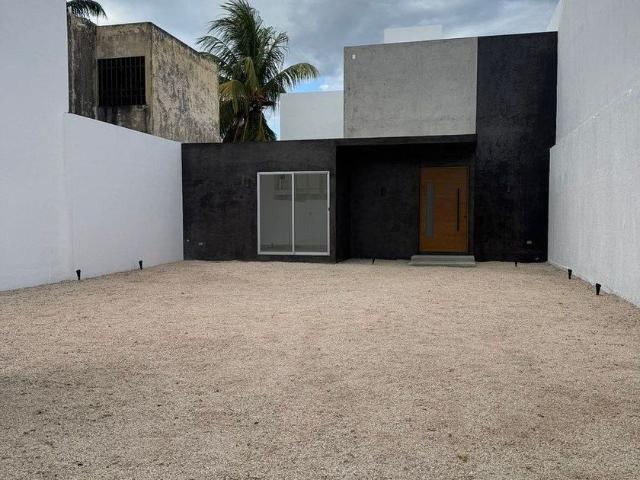 Casa en renta Calle 44 c 556, Nuevo Yucatán, Mérida, Yucatán, 97147, Mex