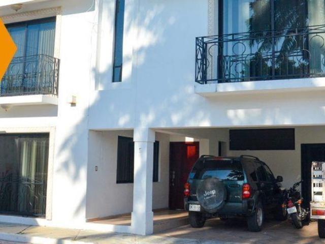 Casa en renta Calle 41 b, Centro, Ciudad Del Carmen, Campeche, México