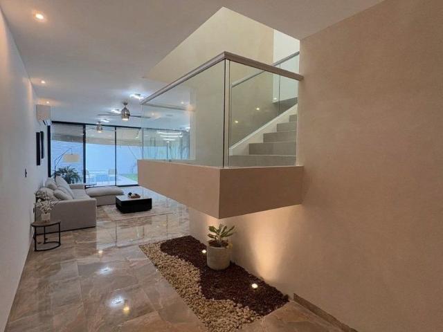 Casa en renta Calle 57 a 117 419, Lázaro Cárdenas, Mérida, Yucatán, 97157, Mex