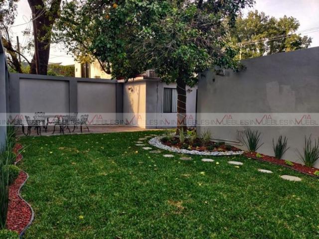 Casa en renta Calzada Del Valle Alberto Santos 20, Del Valle, San Pedro Garza García, Nuevo León, 66220, Mex