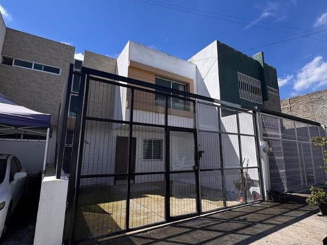 Casa en renta Calzada Juan Gris, Santa Anita, San Pedro Tlaquepaque, Región Centro, Jalisco, 45645, México
