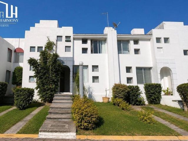 Casa en renta Calzada Zavaleta, Flor De Nieve, Puebla, Municipio De Puebla, Puebla, 72176, México