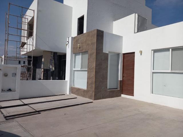 Casa en renta Camino A Los Olvera 11, Colinas Del Bosque, Los Olvera, El Pueblito, Querétaro, México
