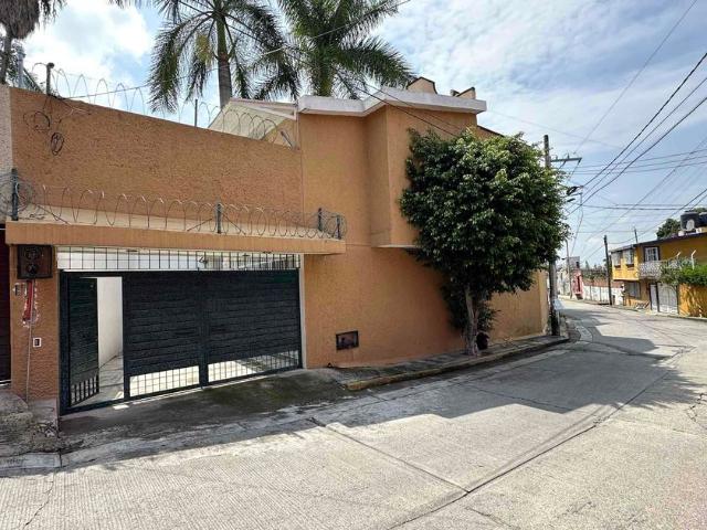 Casa en renta Camino Antiguo A Chamilpa, Tlatepexco, Cuernavaca, Morelos, México