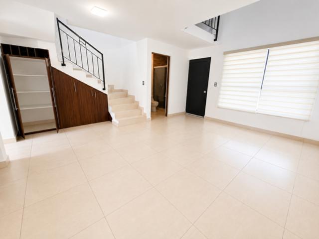 Casa en renta Candora Urbanidad, Boulevard Candora, León, Guanajuato, México