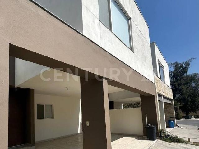 Casa en renta Carmen Serdan, Monterrey