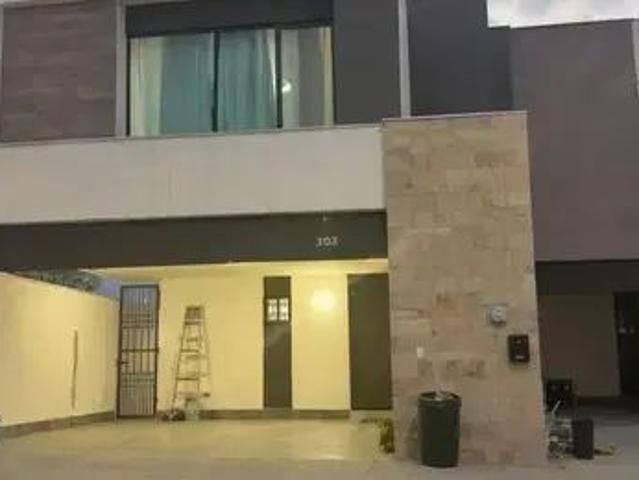 Casa En Renta Carretera Nacional Alina