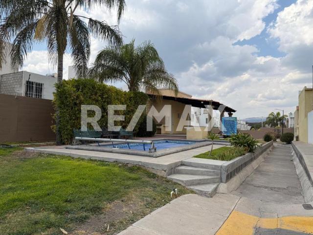 CASA EN RENTA CD. DEL SOL