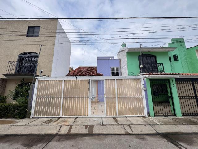 Casa en Renta cerca de Plaza La Perla