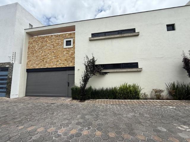 Casa en renta Cerrada Zaragoza, Benito Juárez Barron, Ciudad Nicolás Romero, Estado De México, México