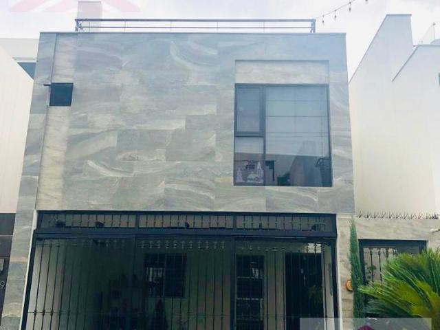 Casa en renta Cerradas de Cumbres