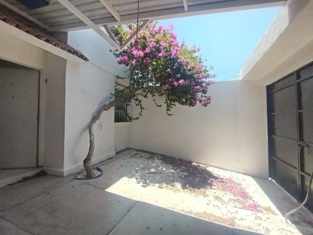 Casa en renta Cerro Del Sombrerete, Altos De San Pablo, Delegación Epigmenio González, Santiago De Querétaro, Municipio De Querétaro, Querétaro, 76125, México