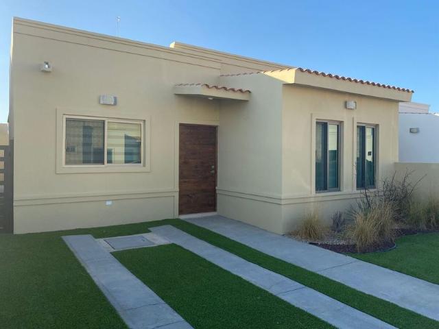 Casa en renta Chametla, Municipio De La Paz, Baja California Sur, 23205, México