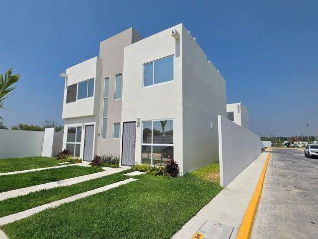 Casa en renta Circuito De Khiva, Puerta Paraíso, Veracruz, Veracruz De Ignacio De La Llave, 91699, Mex
