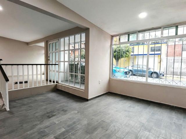 Casa en renta Circuito De La Comunidad, Unidad Habitacional Fovissste San Pedro Mártir, Chimalcoyoc, Ciudad De México, Tlalpan, Ciudad De México, 14630, México