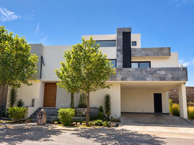 Casa en renta Circuito La Loma, Fraccionamiento El Pedregal, Colonia Insurgentes, San Luis Potosí, Municipio De San Luis Potosí, San Luis Potosí, 78215, México