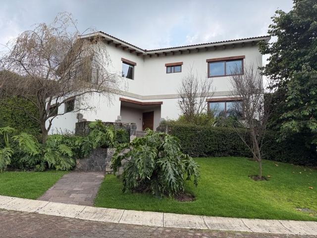 Casa en renta Club De Golf Los Encinos, Lerma