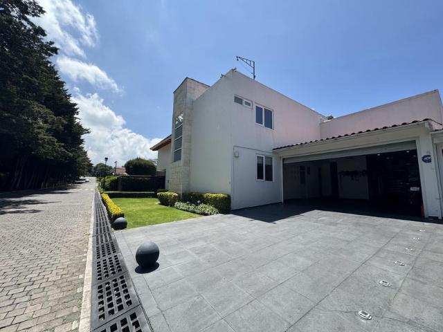 Casa en renta Club De Golf Los Encinos, Lerma
