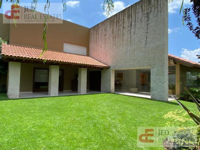 Casa en renta Club De Golf Los Encinos, Lerma