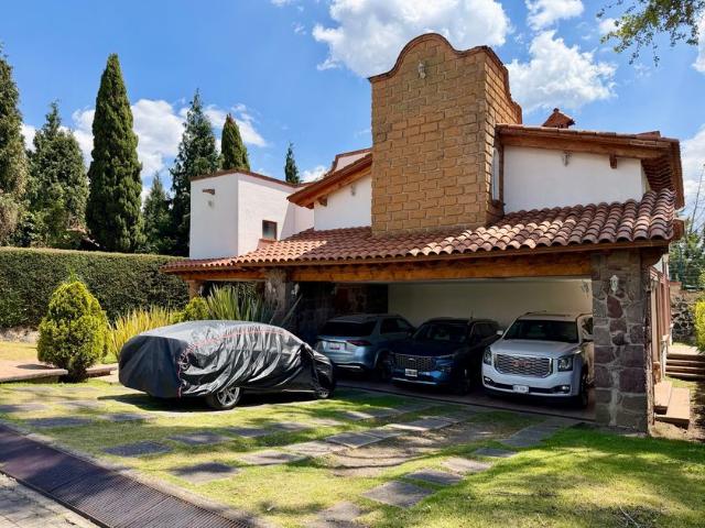 Casa en renta Club De Golf Los Encinos, Lerma