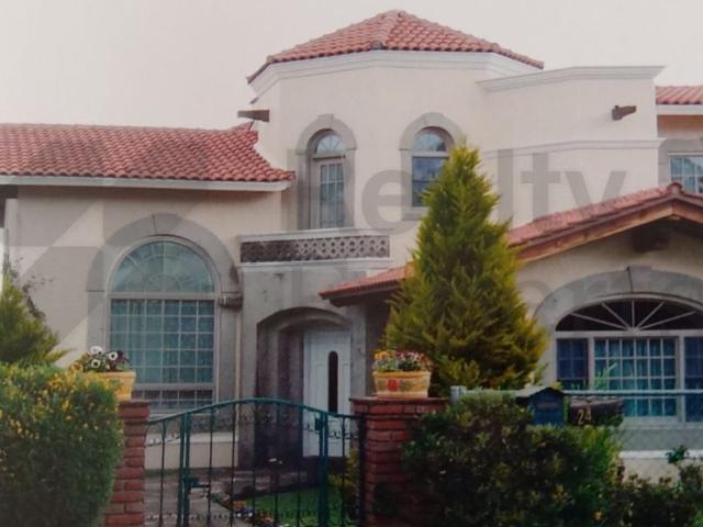 Casa en renta Club De Golf Los Encinos, Lerma
