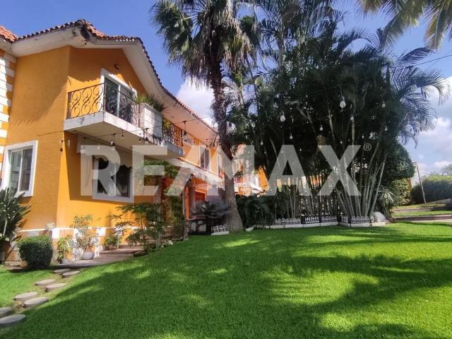 Casa en renta Club De Golf Santa Fe, Xochitepec, Morelos