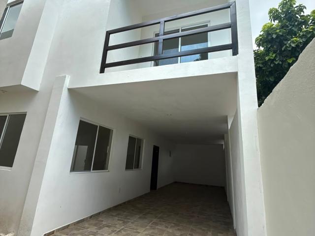 Casa en Renta Col. Tolteca