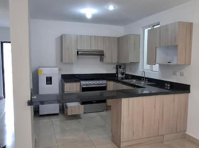 Casa en Renta Col. Arbado Colomos Apodaca NL