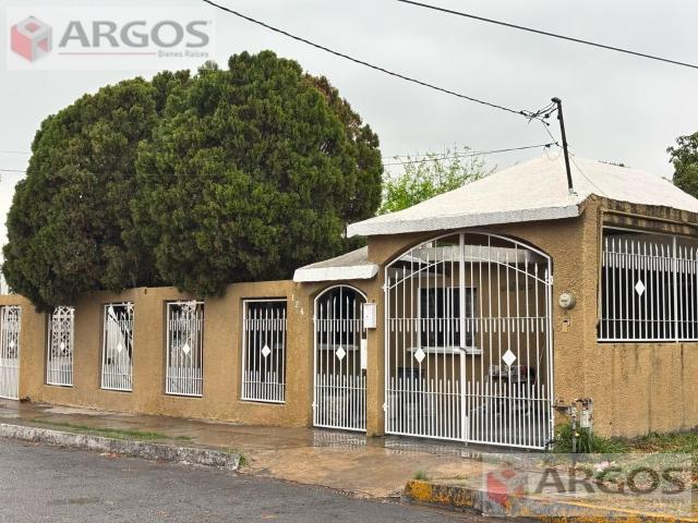 Casa en renta Col. Cuauhtemoc, San Nicolas