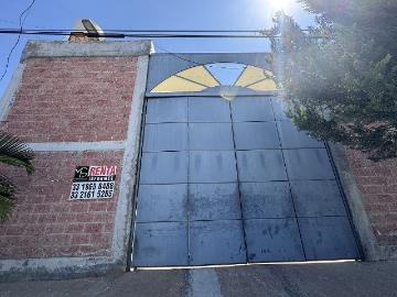 casa en renta con alberca en la col independencia