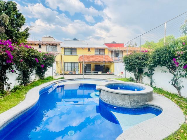 Casa en Renta, Col. Rancho Tetela, Cuernavaca, Morelos. Clave 6320