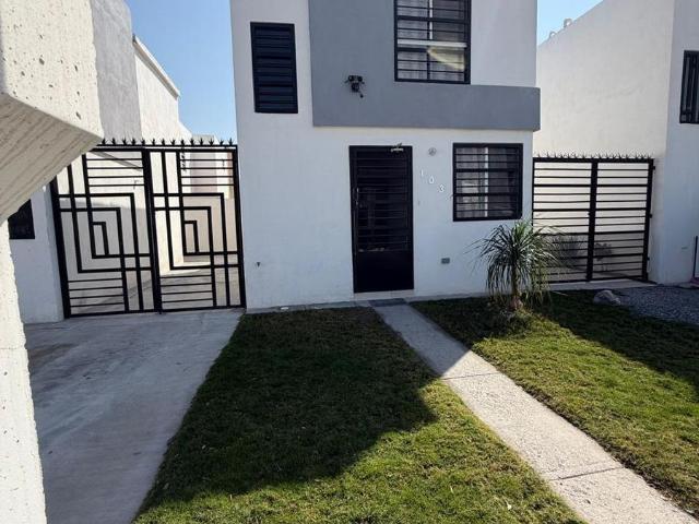 Casa En Renta Colonia Cumbre del Norte Salinas Victoria Nuevo Leon