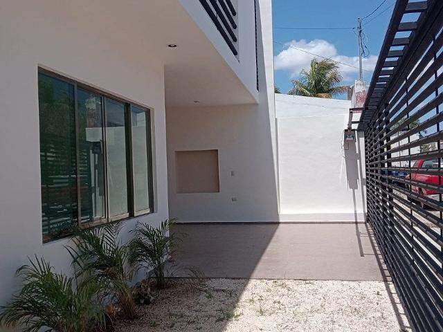 Casa en Renta, Colonia Montes de Amé