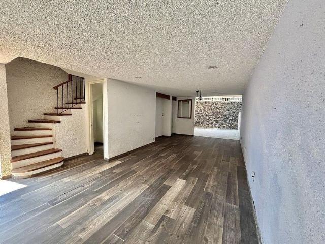 Casa en renta Colonia Miguel Hidalgo, Ciudad De México, Tlalpan, Ciudad De México, 14250, México