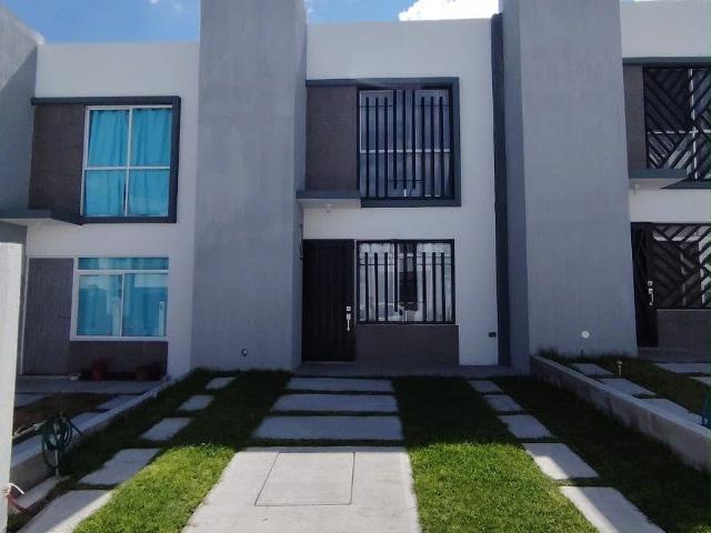 CASA EN RENTA | COLINAS DE SAN PATRICIO