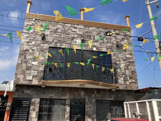 CASA EN RENTA CON 7 HABITACIONES EN ALTAMIRA, TAMAULIPAS