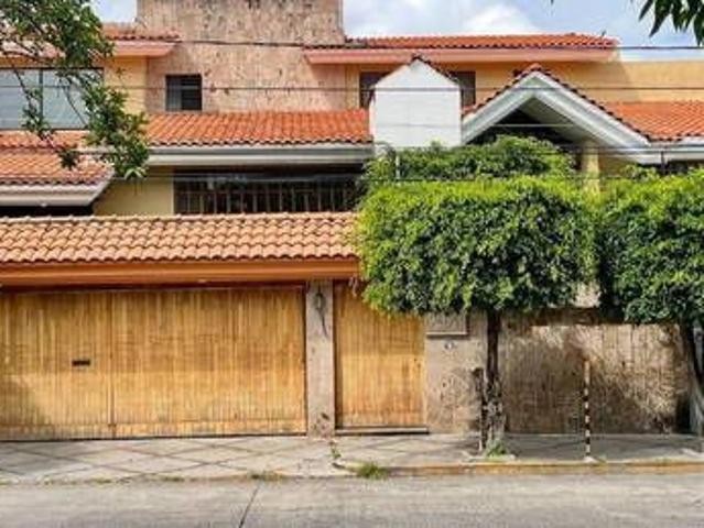 Casa En Renta Con Uso Comercial En Prados Providencia Ideal