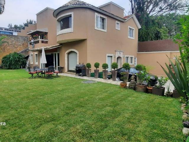 Casa en renta con uso de suelo mixto