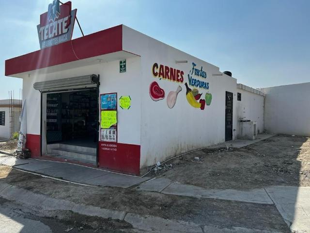 Casa en Renta con uso de Suelo Mixto en Lan?n, Vista Monta?a Garc?a Nuevo Le?n