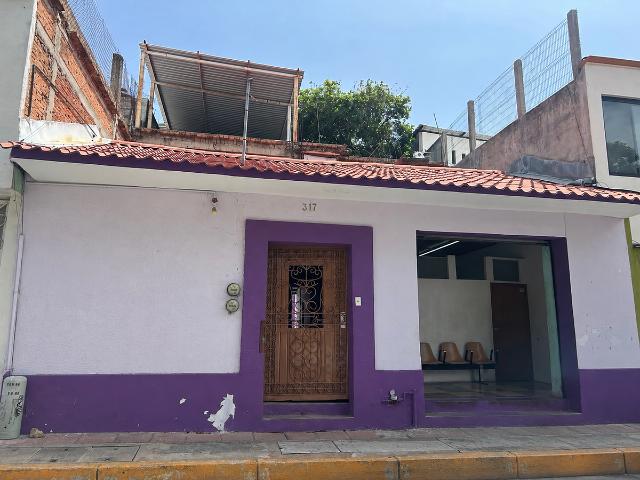 Casa en renta con uso habitacional o comercial