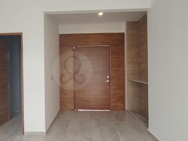 Casa en Renta con Vista al Golf en Bosque Real | Acabados de Autor