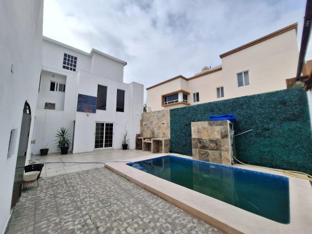 CASA EN RENTA CON ALBERCA EN BOSQUES DE LINDA VISTA, SAN NICOLAS