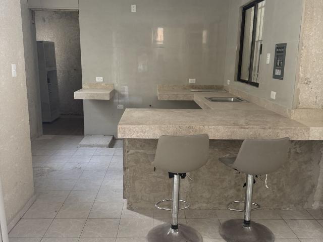 Casa en renta con alberca en privada
