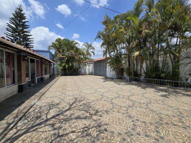 CASA EN RENTA CON JARDIN EN SAN FERNANDO