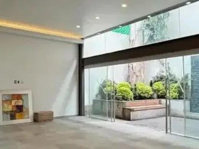 Casa En Renta Con Jardín, Terraza Y Vigilancia