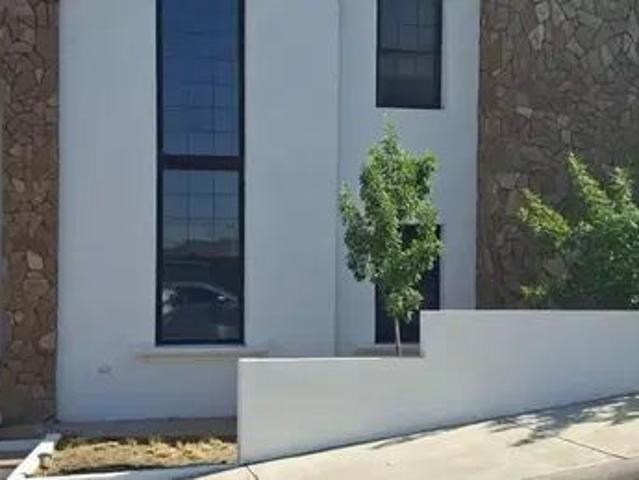 Casa En Renta Con Opcion A Venta En Mision Del Bosque